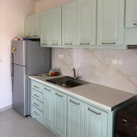 Dom wakacyjny Elea Petrochori *