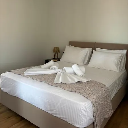 Elea Petrochori * Πετροχώρι