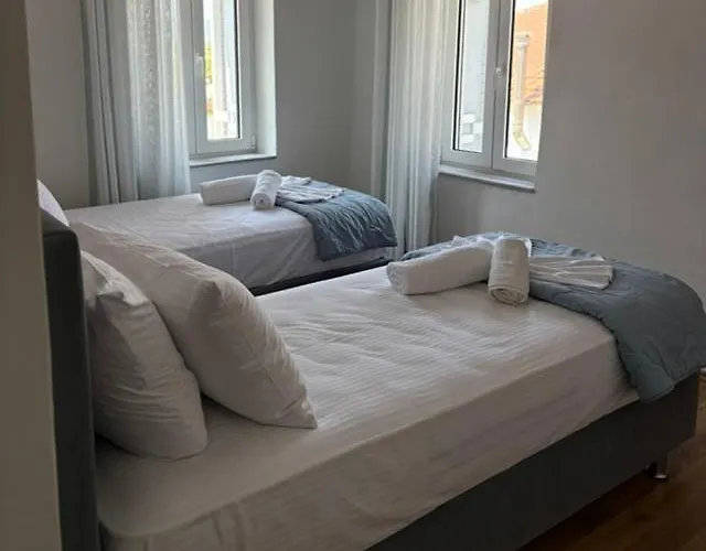 بيت للعطل Elea Petrochori *