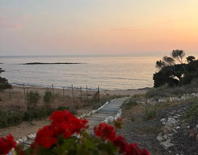 بيت للعطل Elea Petrochori *